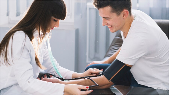 The Lifeline of Healthcare: Understanding the Impact of Phlebotomy Training