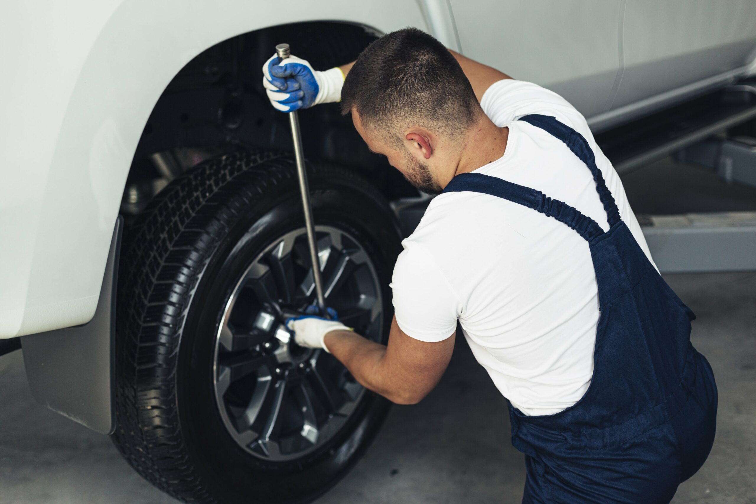 locking wheel nut removal near me,