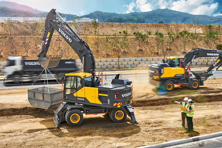 The Advantages of Using Wheeled Excavators in Construction