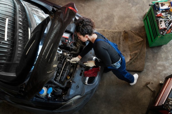 BMW leak repair dubai