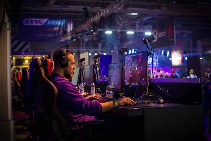 Tips for those of you who want to become professional gamers