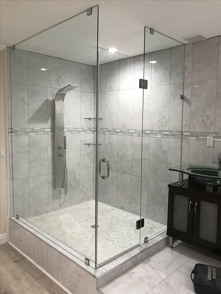 Frameless Glass Shower Doors