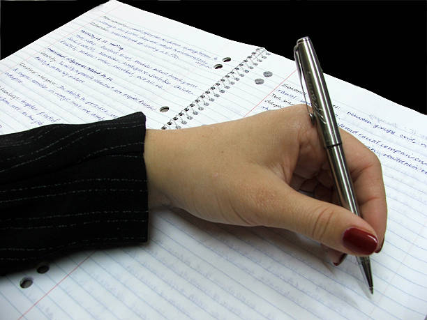 How to Manage References When Writing an Essay